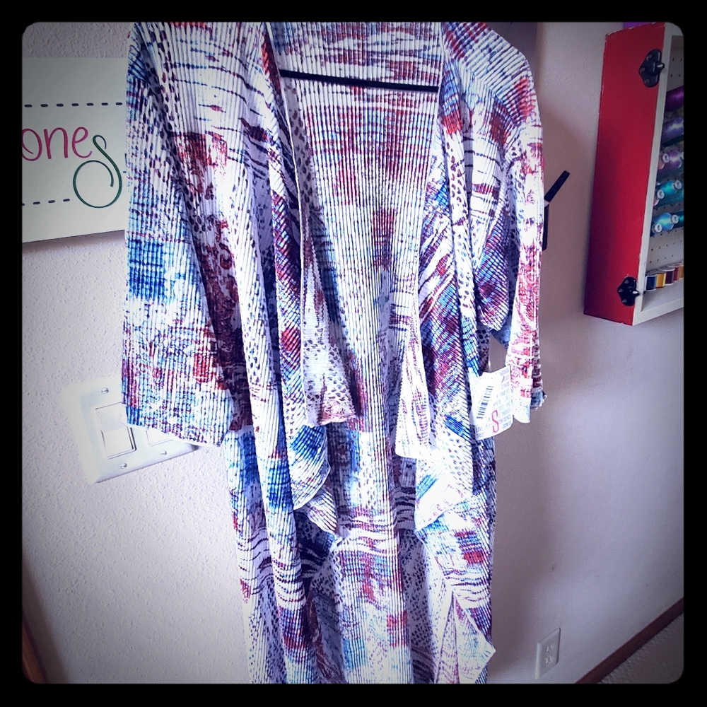 Lularoe Shirley small